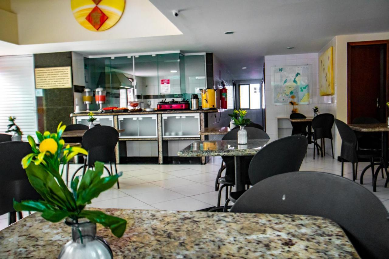 Piramide - Pituba Hotel Salvador de Bahía